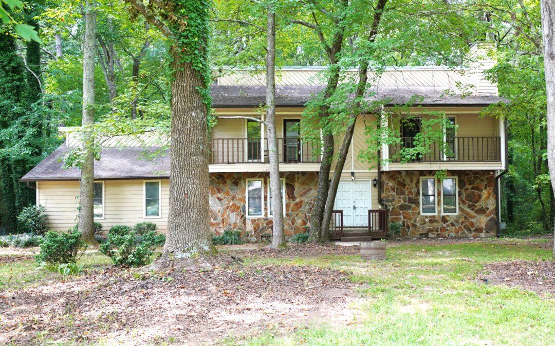 6351 Hillcrest Way, Douglasville GA 30135