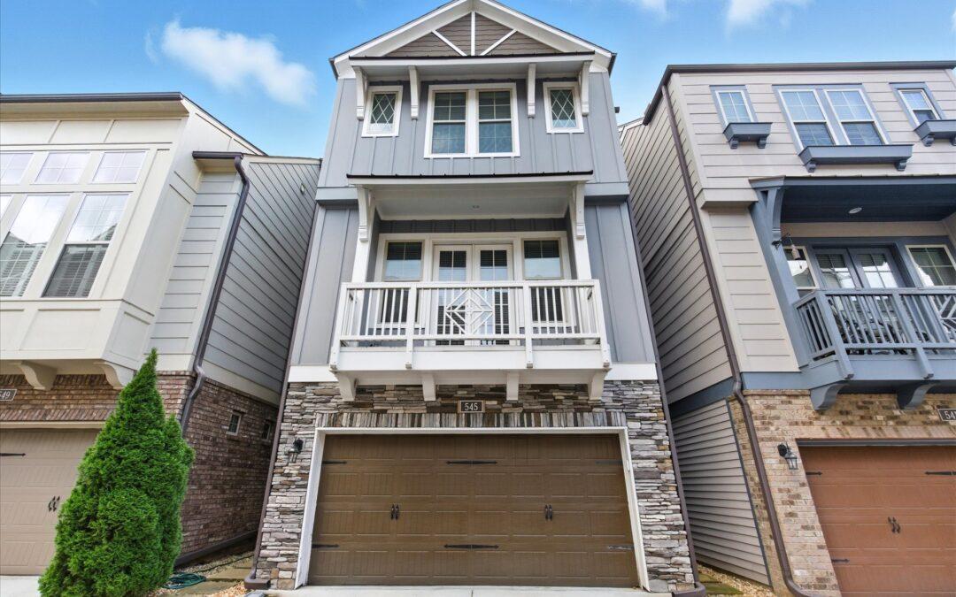 545 Mirrormont Dr SE, Smyrna, GA 30080